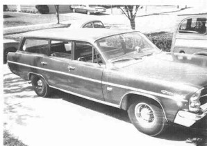 1963_Pontiac_Catalina_8.jpg (21514 bytes)